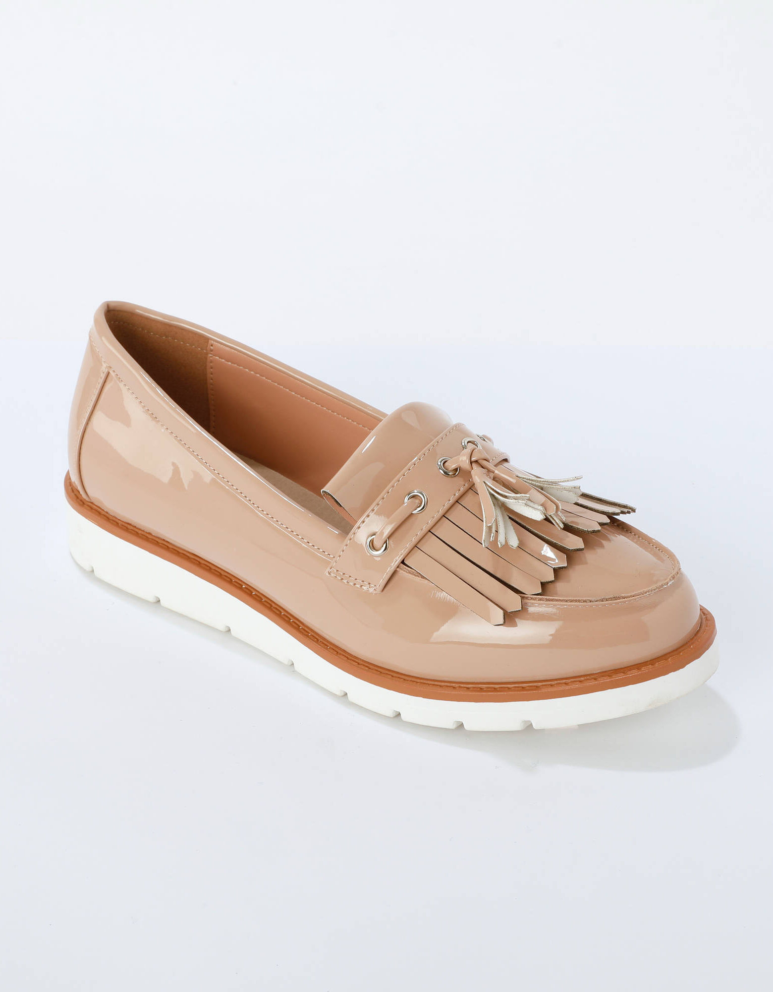 Mocassins à pompons (taupe)